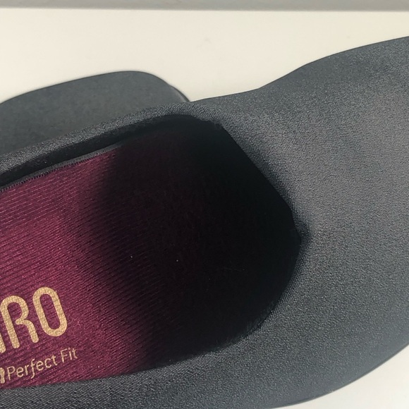 MUNRO Traveler style Slip On - Picture 8 of 9